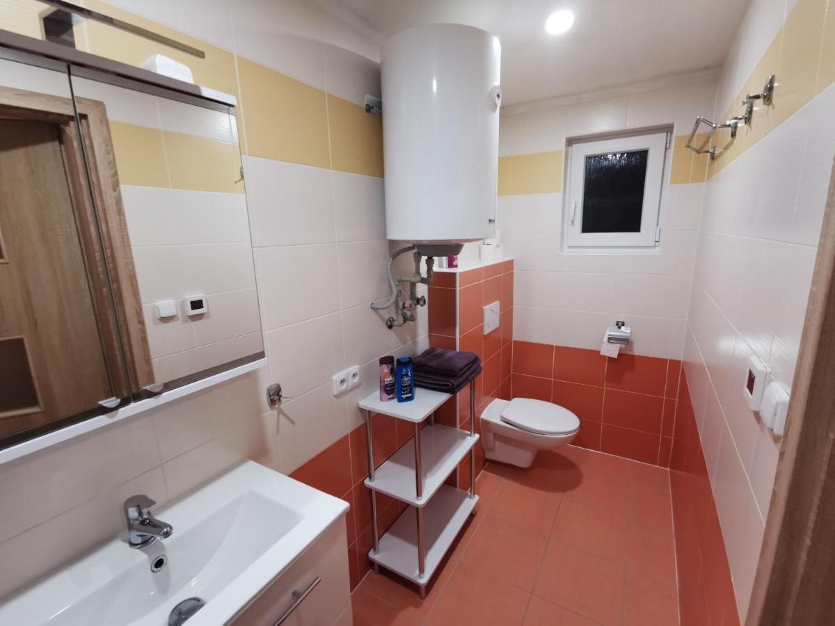 Apartmany Svitkov 79 ปาร์ดูบิตเซ ภายนอก รูปภาพ