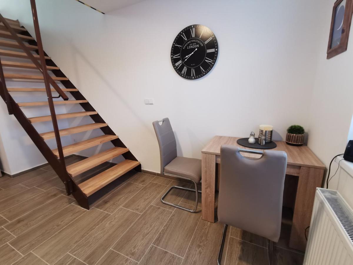 Apartmany Svitkov 79 ปาร์ดูบิตเซ ภายนอก รูปภาพ