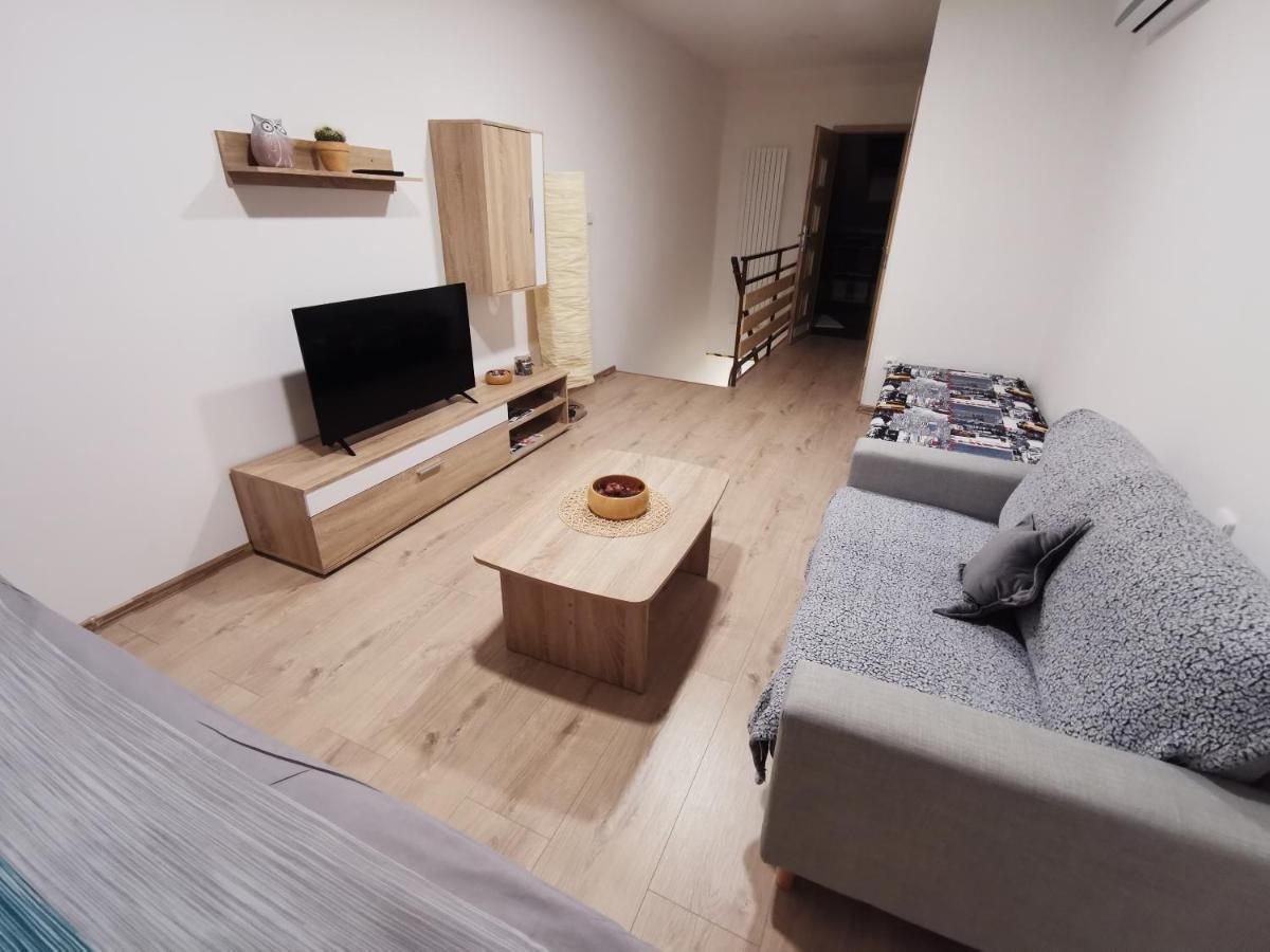 Apartmany Svitkov 79 ปาร์ดูบิตเซ ภายนอก รูปภาพ